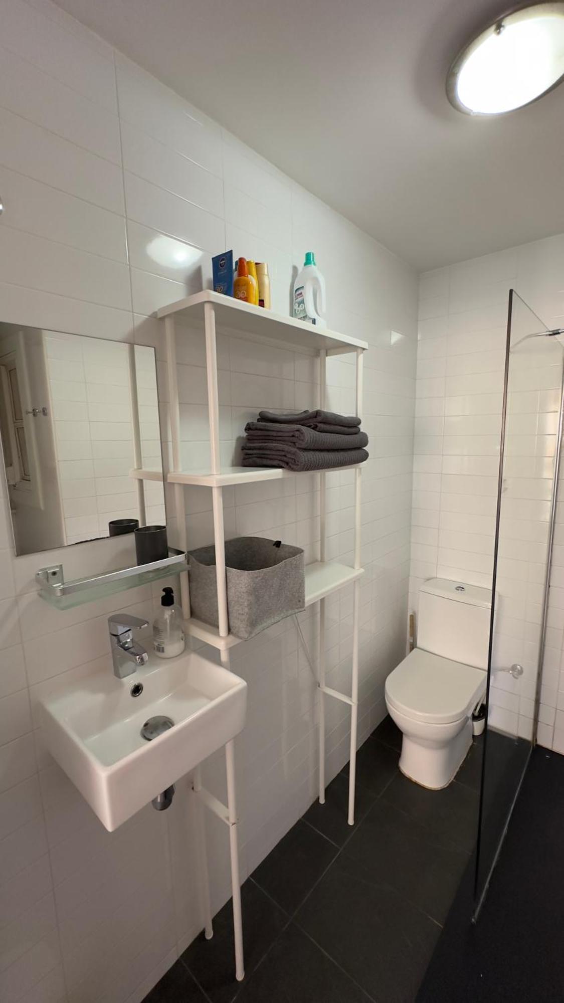 Sunny Flat In Sitges 30 Seconds To Beach, Balcony & Sea Views! المظهر الخارجي الصورة