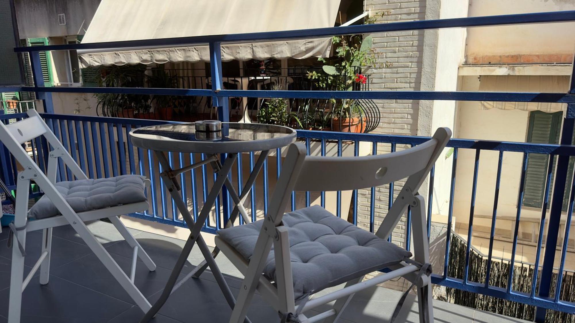 Sunny Flat In Sitges 30 Seconds To Beach, Balcony & Sea Views! المظهر الخارجي الصورة