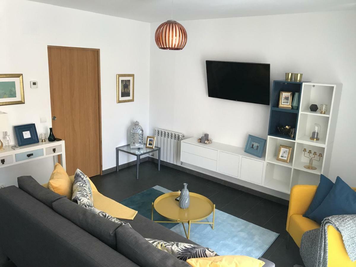 Sunny Flat In Sitges 30 Seconds To Beach, Balcony & Sea Views! المظهر الخارجي الصورة